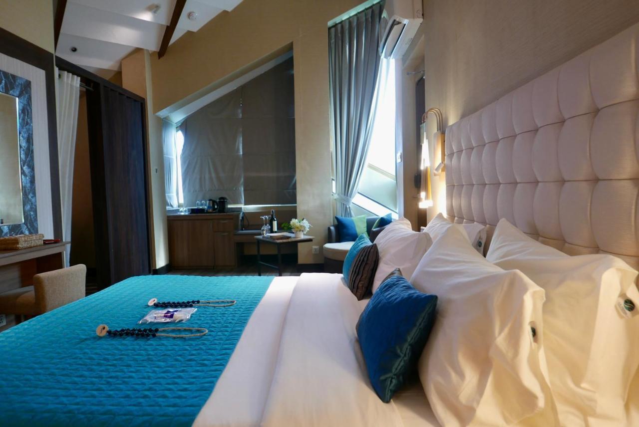 Acuatico Beach Resort & Hotel Inc. San Juan  Eksteriør bilde