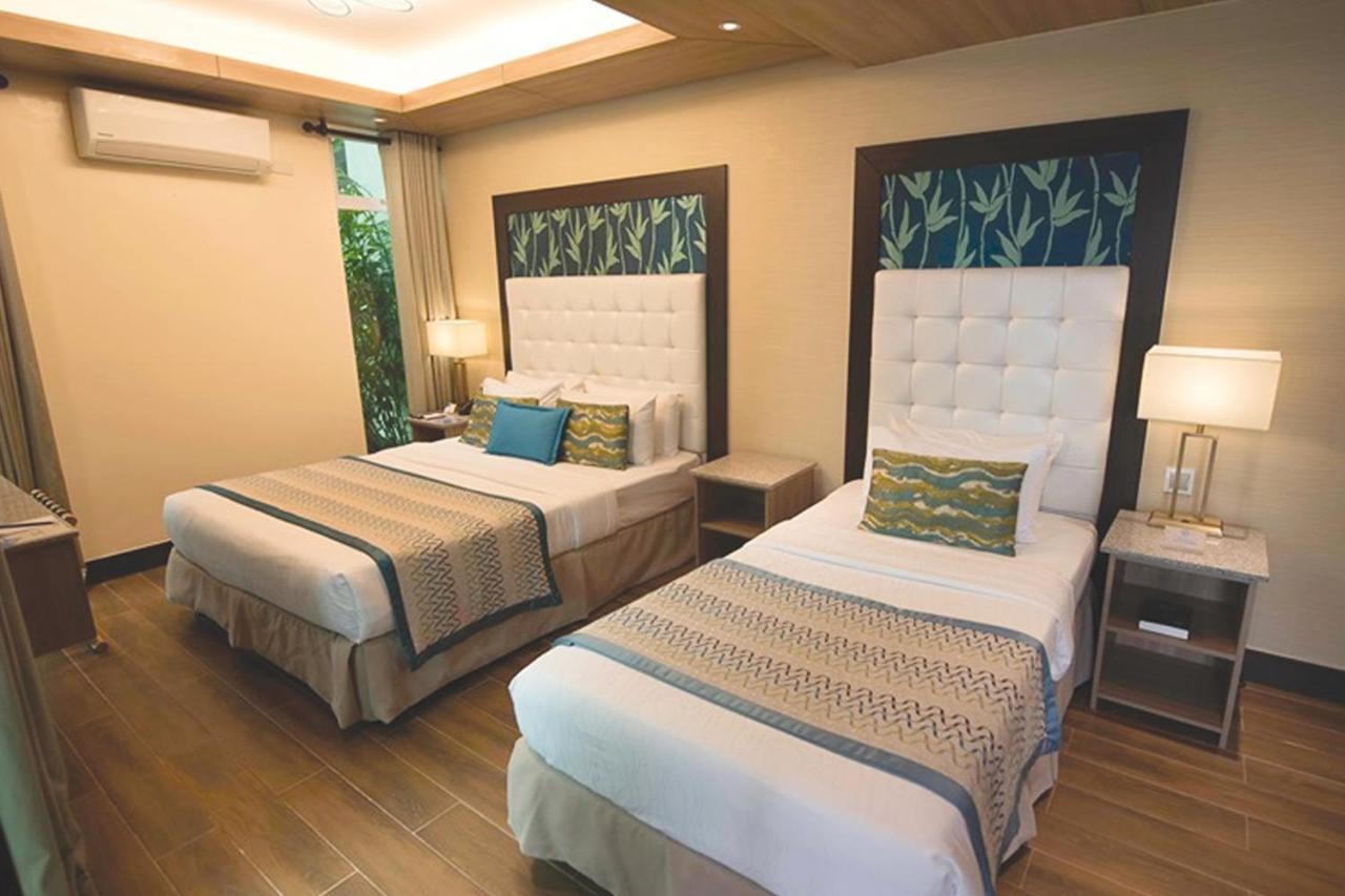 Acuatico Beach Resort & Hotel Inc. San Juan  Eksteriør bilde